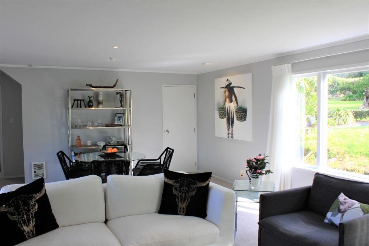 Brenton Lodge Whangamata Eksteriør billede